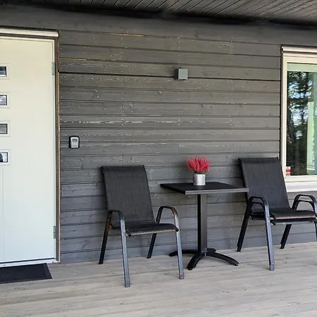 The House Of Aurora Ii Apartman *